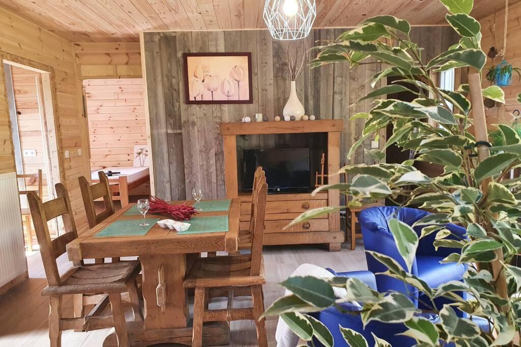 Le Chalet Des Oisai Wibrin Exterior foto